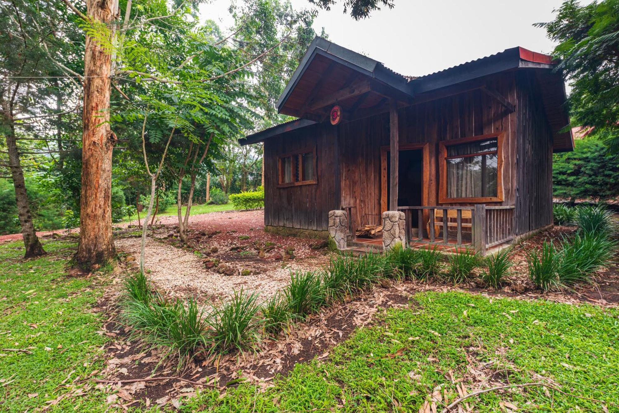 Hotel & Spa Escondite De La Montana Sabana Redonda Exterior foto